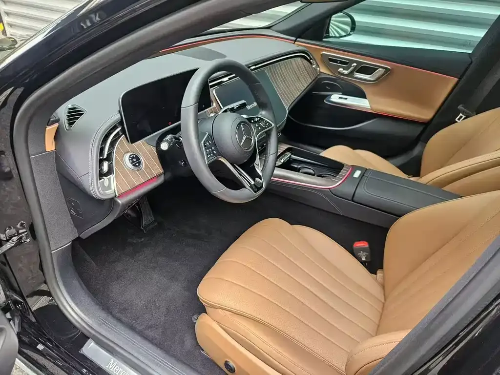 Mercedes-Benz E-Class 2025 из CN, фото 8