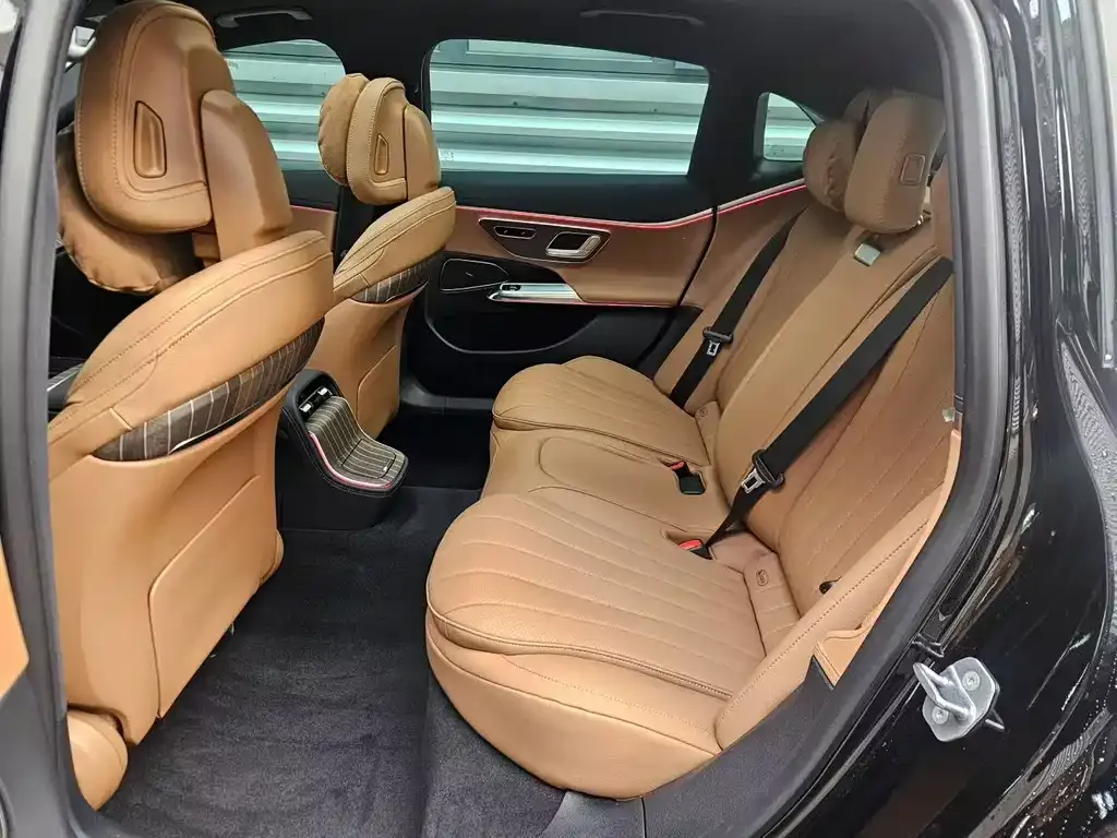 Mercedes-Benz E-Class 2025 из CN, фото 6