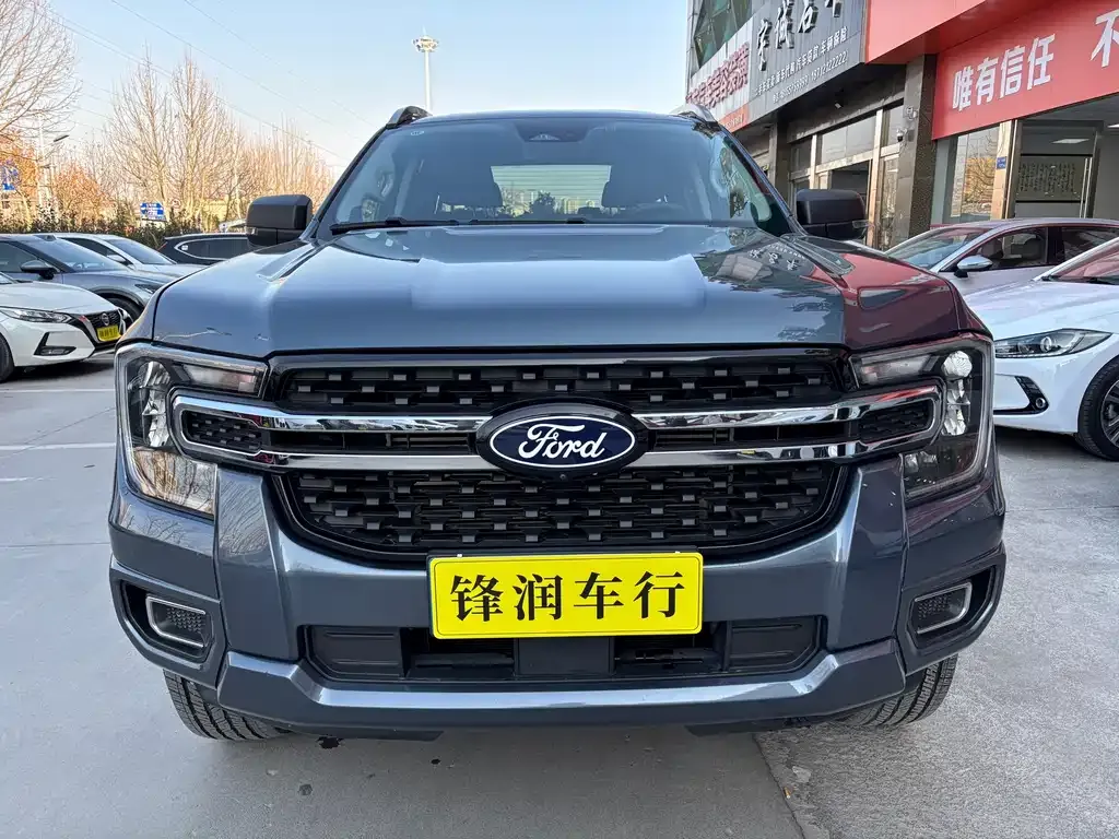 Ford Ranger — фото 10