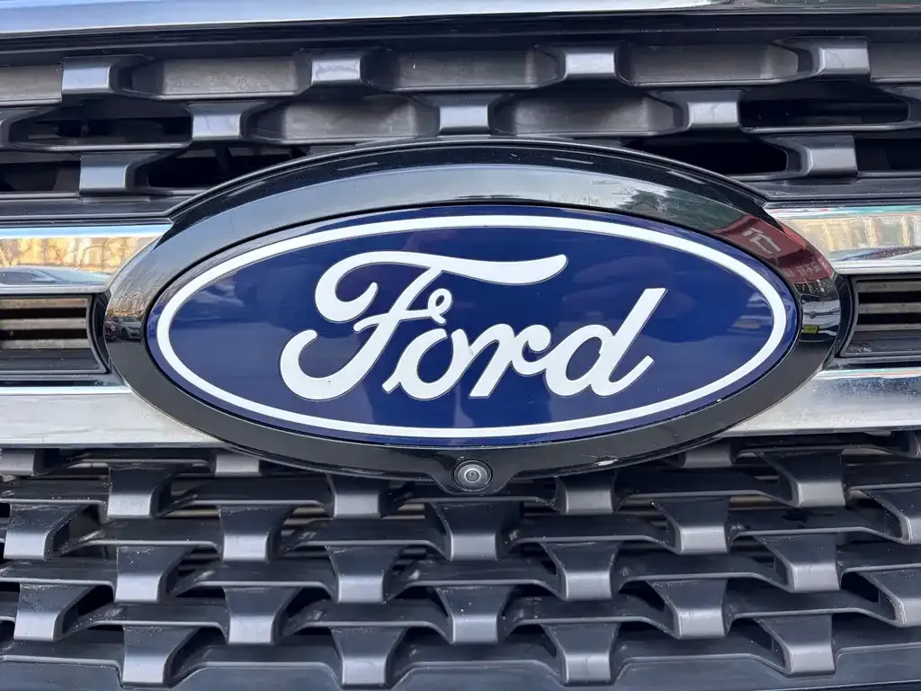Ford Ranger — фото 4