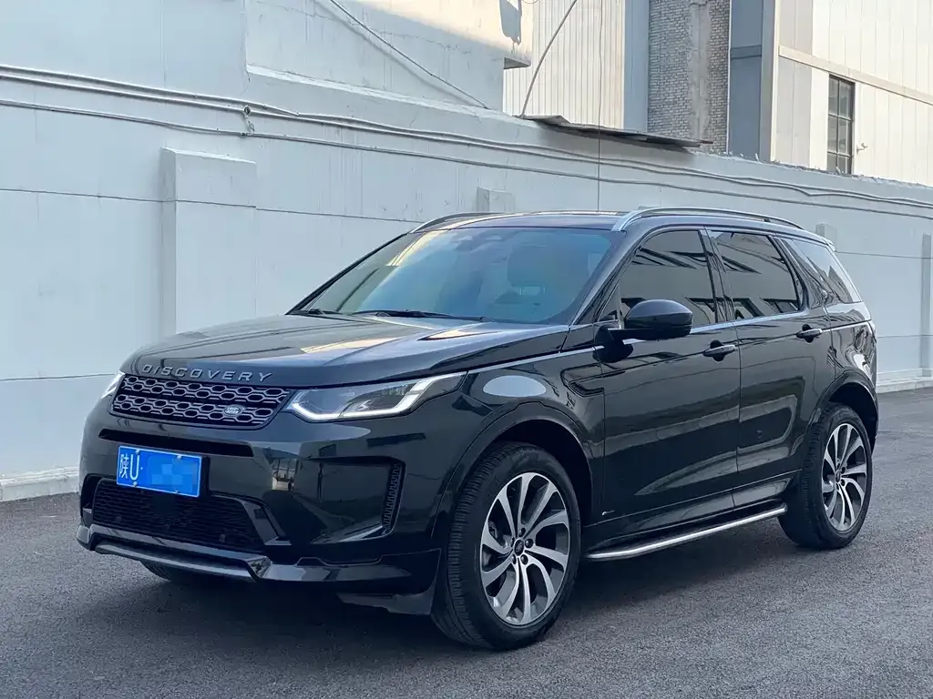 Land Rover Discovery Sport — фото 1