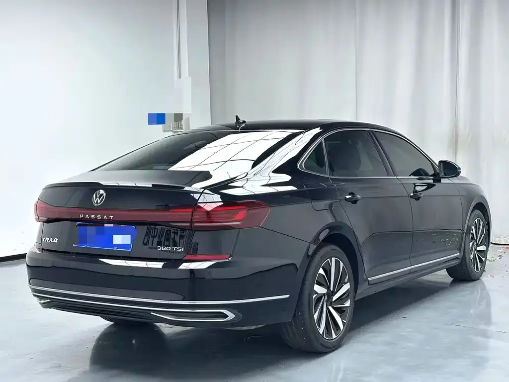 Volkswagen Passat 2024 из CN, фото 7