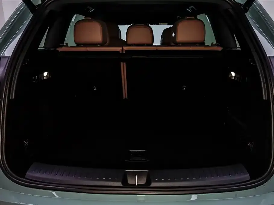 Li Auto L6 2025 из CN, фото 2