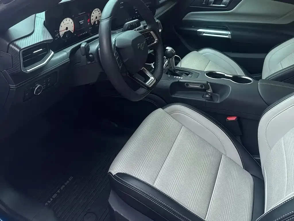 Ford Mustang 2025 из CN, фото 5