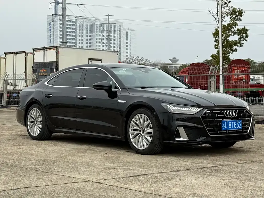 Audi A7L — фото 4
