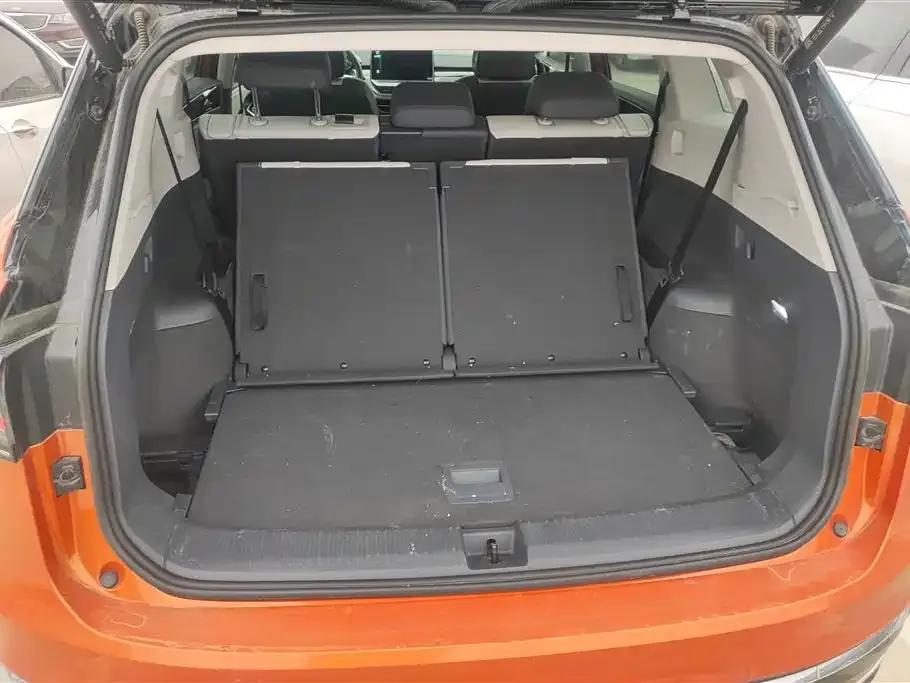 Volkswagen ID.6 Crozz 2021 из CN, фото 2