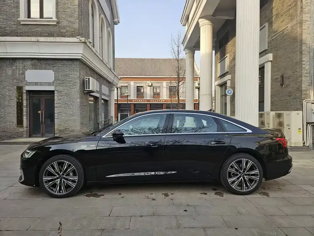 Audi A6L 2026 из CN, фото 2