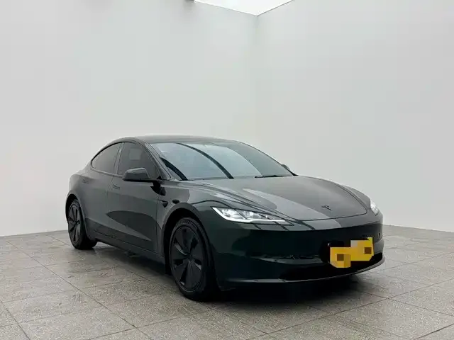 Tesla Model 3 — фото 2