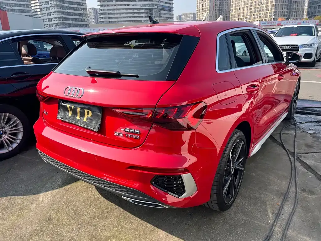Audi A3 2022 из CN, фото 6