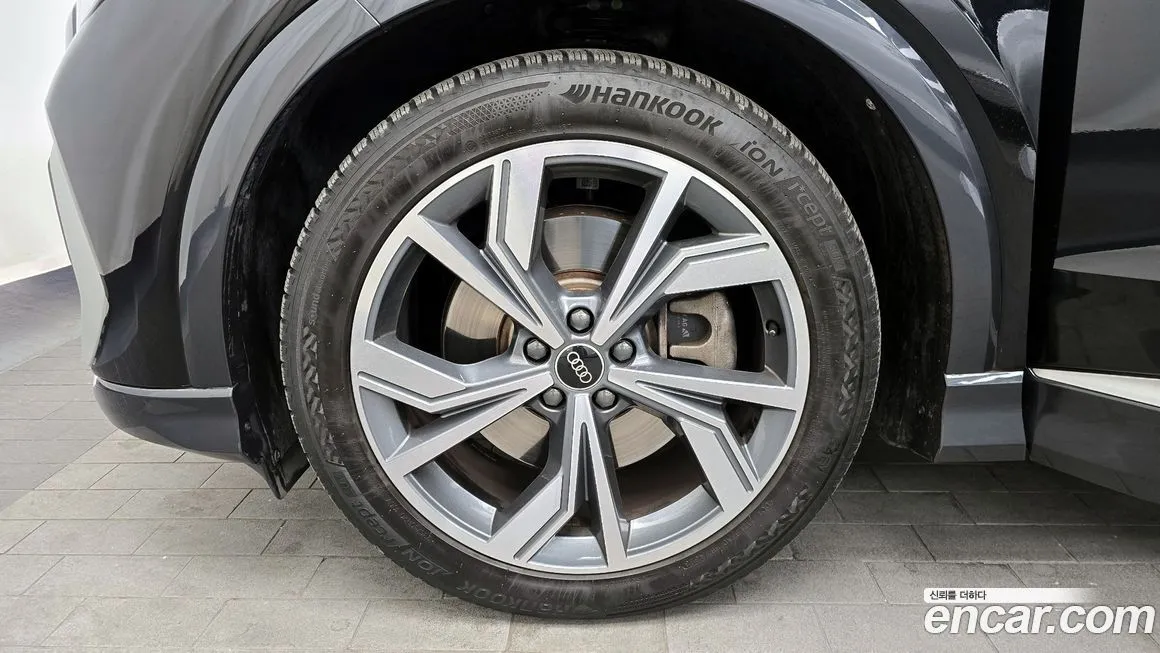 Audi Q4 e-tron 2023 из KR, фото 6