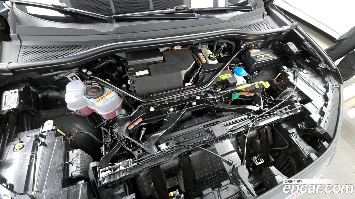 Audi Q4 e-tron 2023 из KR, фото 7