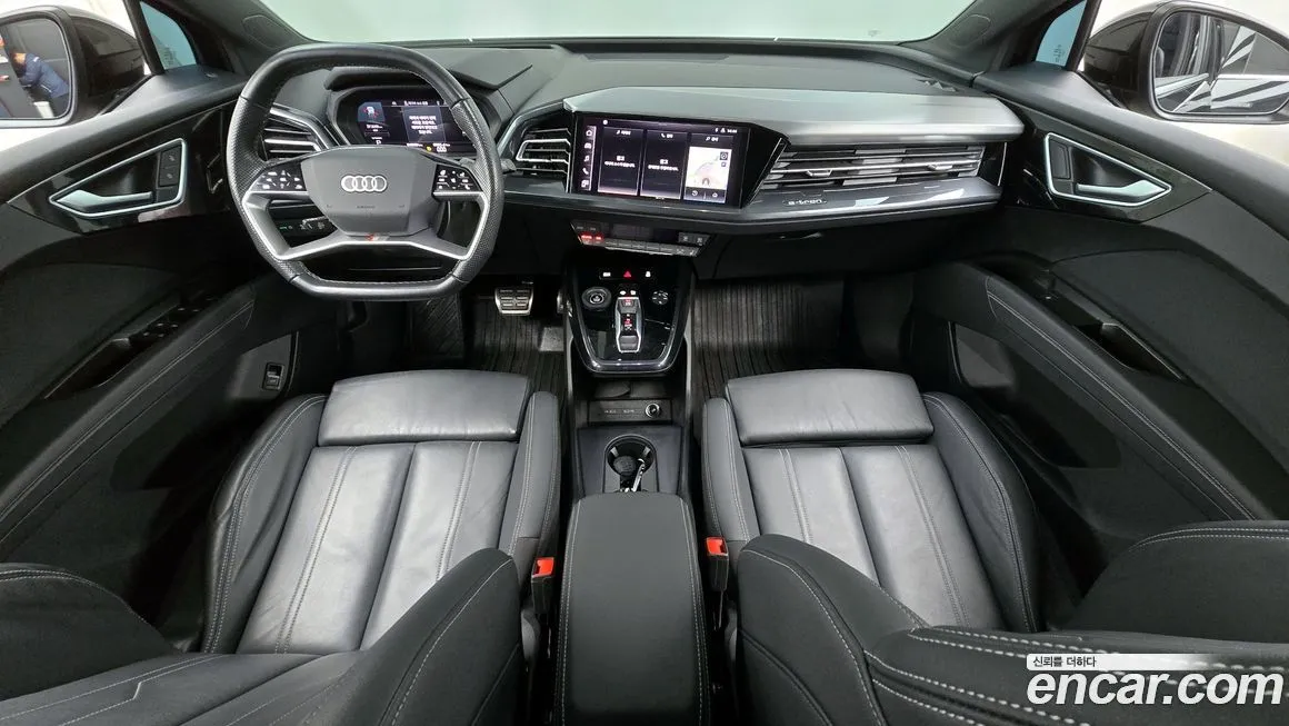 Audi Q4 e-tron 2023 из KR, фото 8