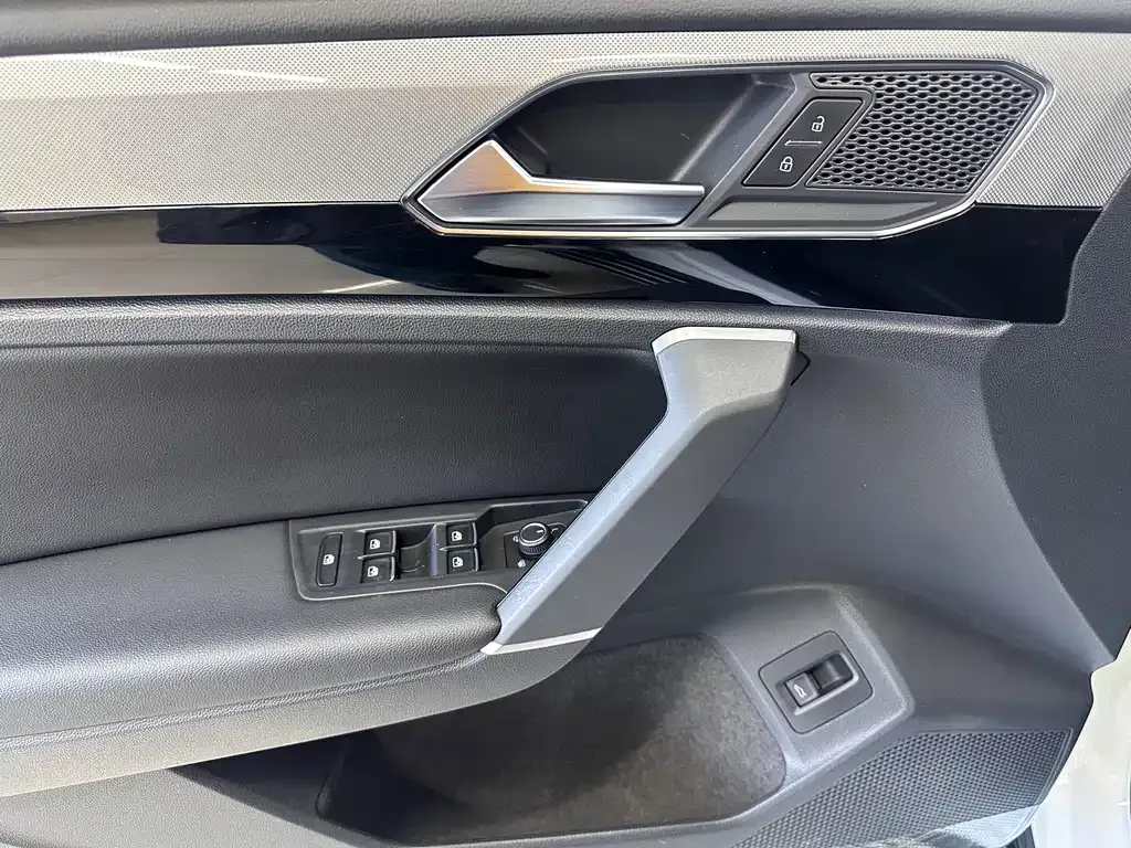 Volkswagen Tayron 2022 из CN, фото 6