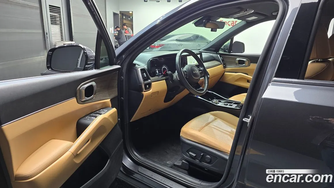 Kia Sorento — фото 8