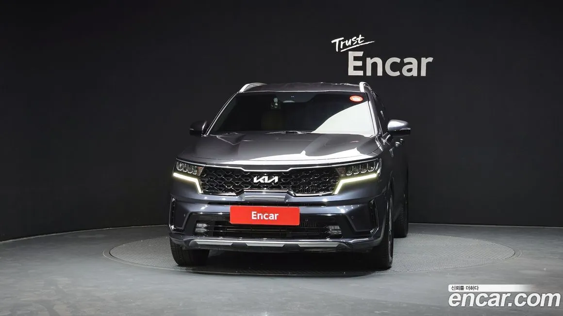 Kia Sorento — фото 9