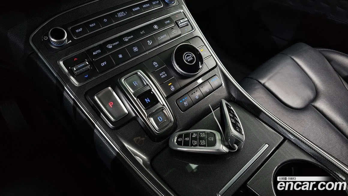 Hyundai Santafe 2021 из KR, фото 4