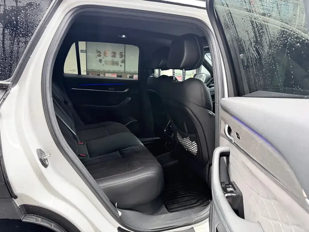 Geely Xingyue L 2025 из CN, фото 2