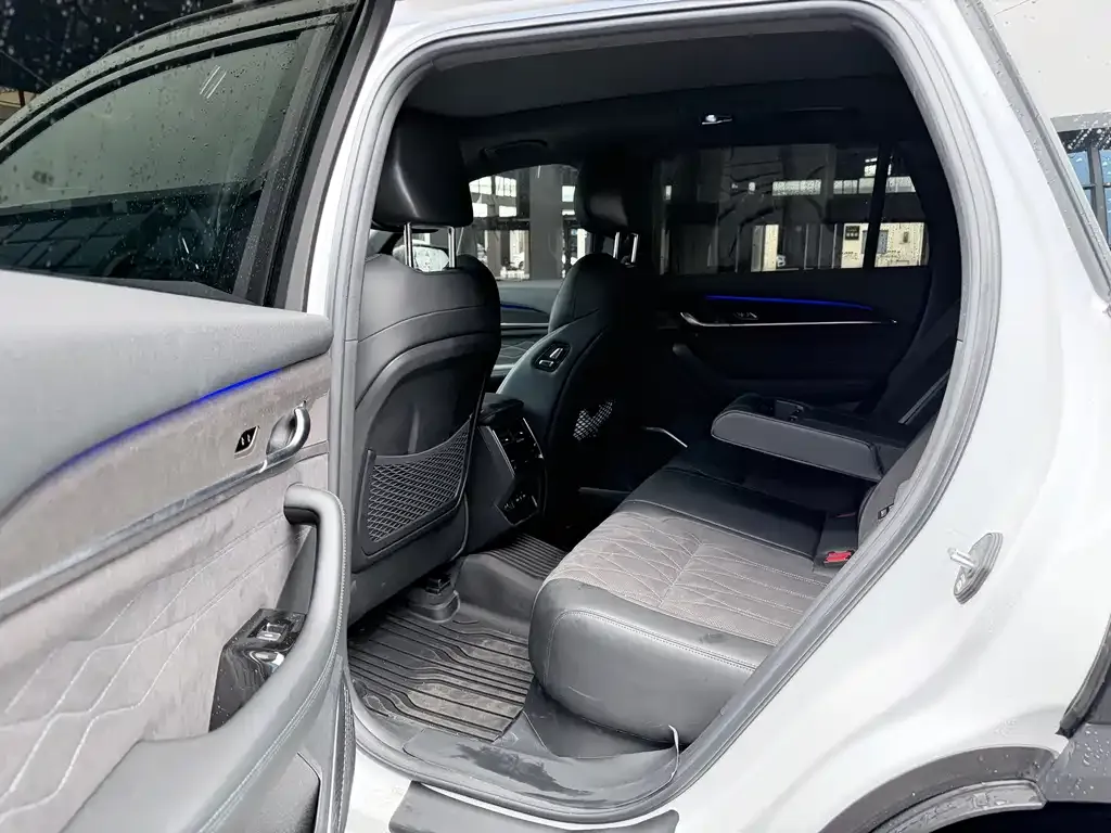 Geely Xingyue L 2025 из CN, фото 3