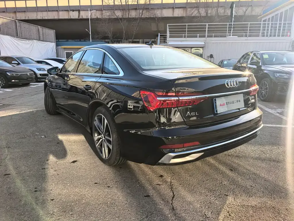 Audi A6L 2025 из CN, фото 8