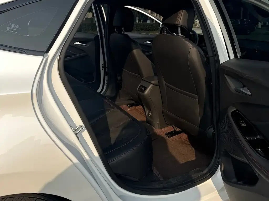 Buick Verano 2024 из CN, фото 2