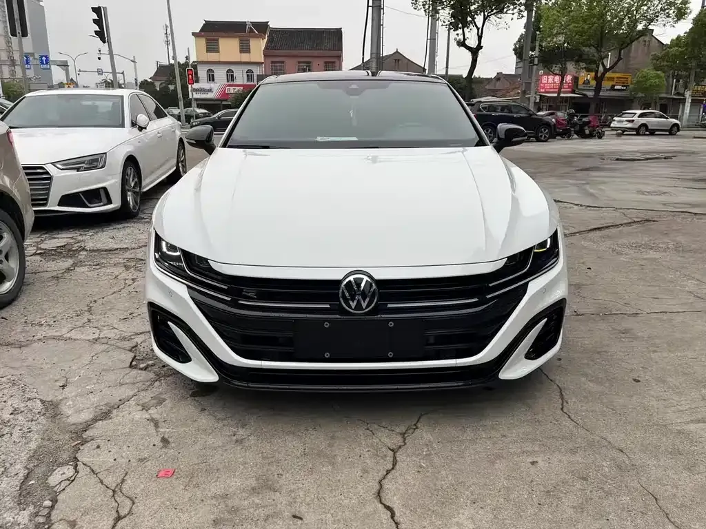 Volkswagen CC 2023 из CN, фото 6