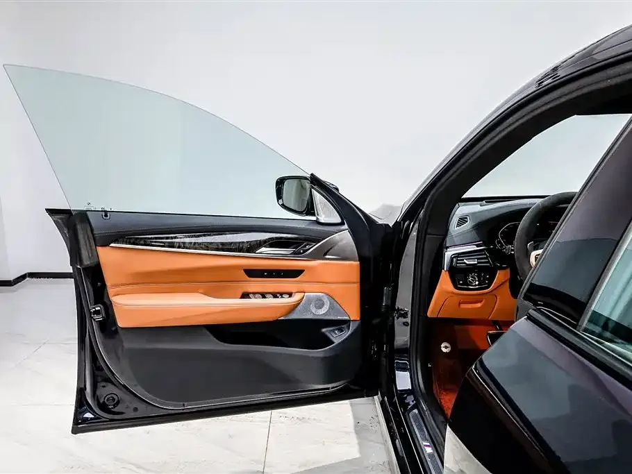 BMW 6 Series GT 2024 из CN, фото 8