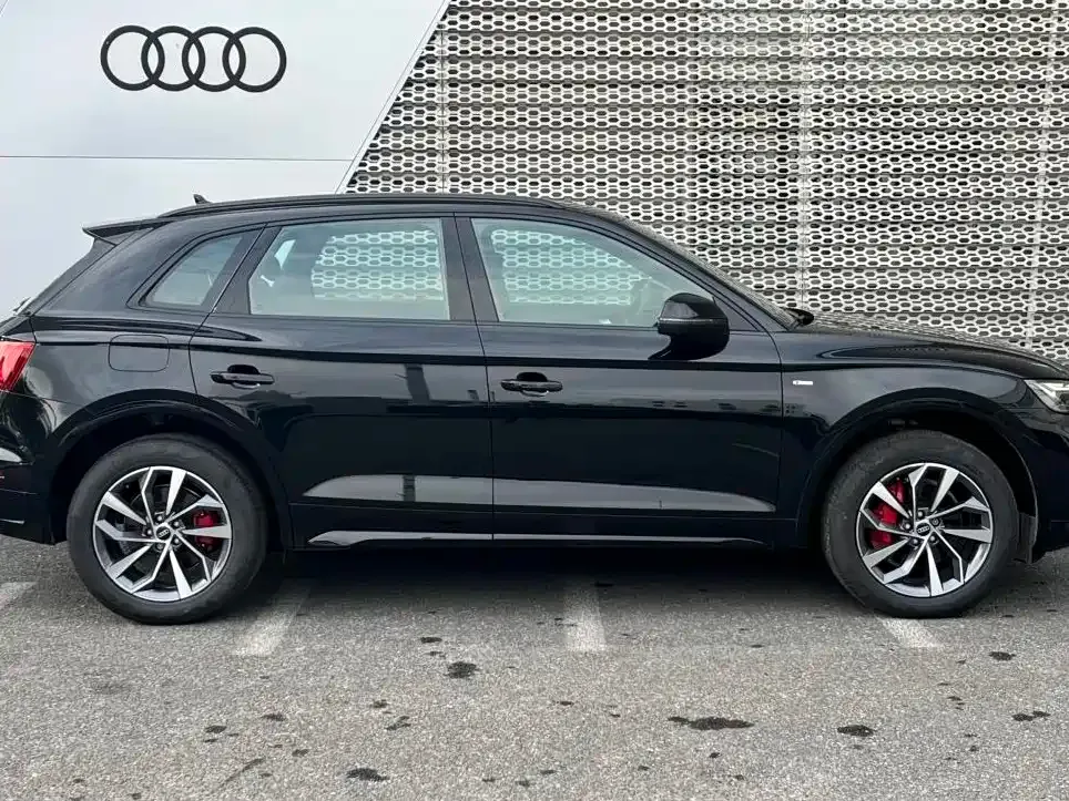 Audi Q5L 2024 из CN, фото 5