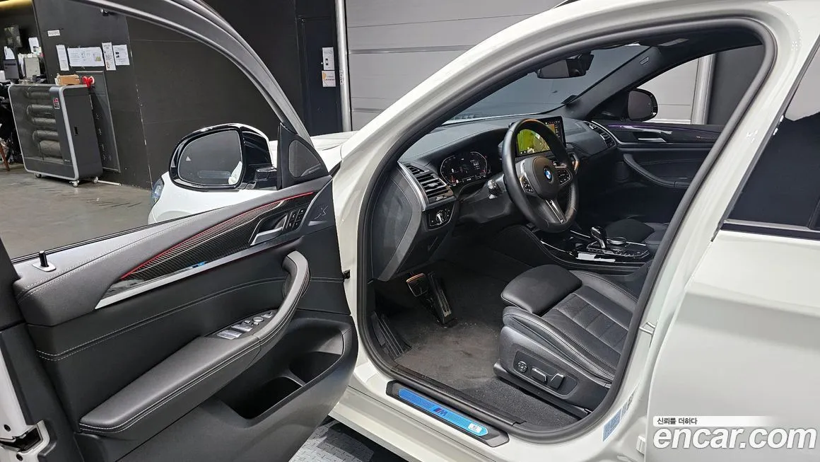 BMW X4 2024 из KR, фото 8
