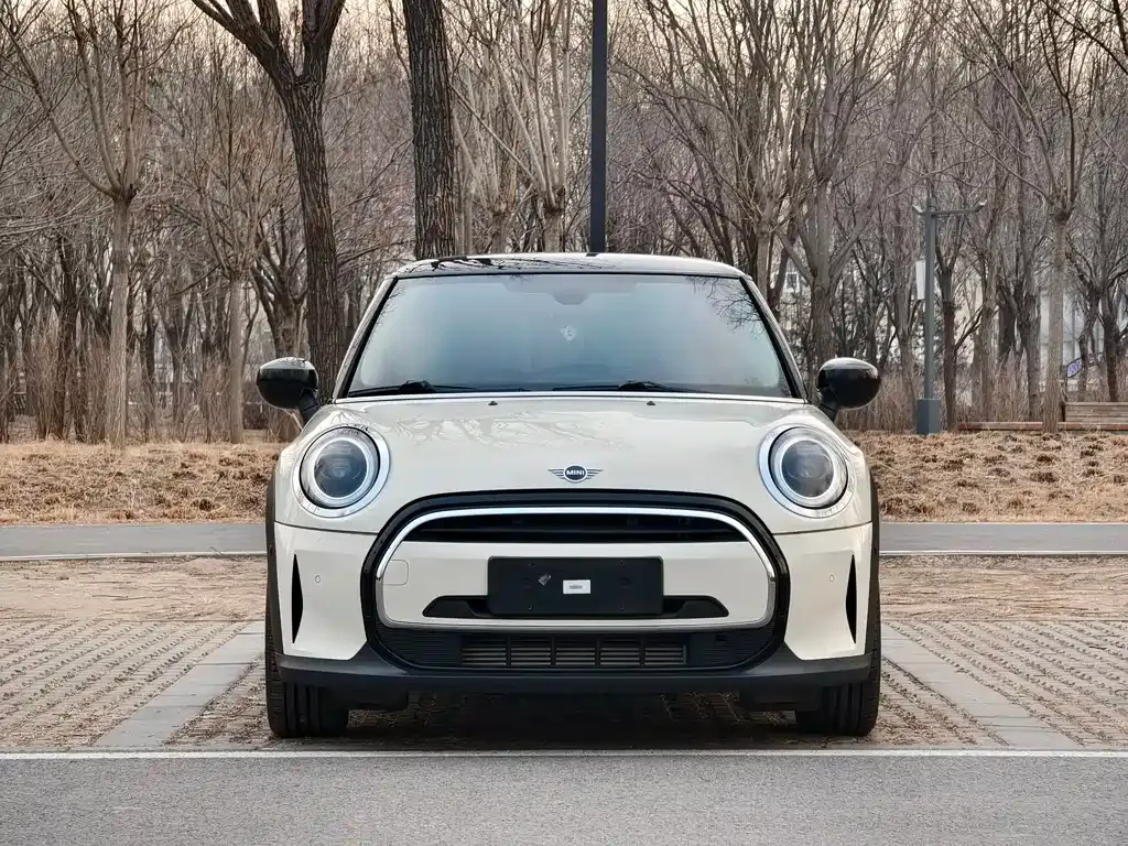 MINI Cooper (3-door) 2022 из CN, фото 3