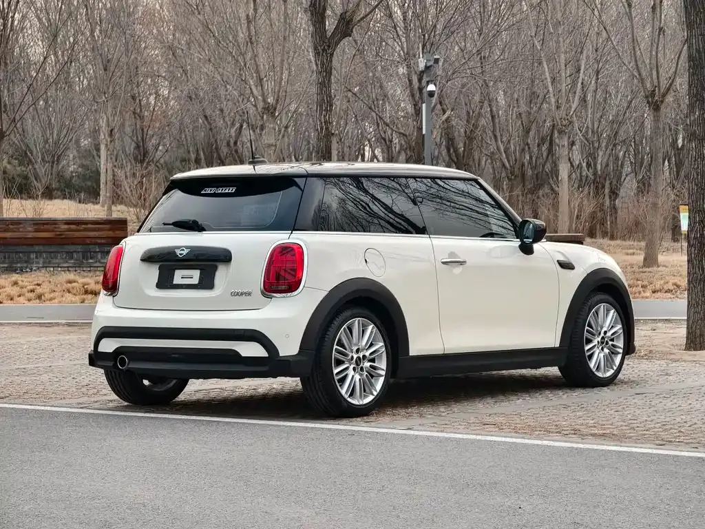 MINI Cooper (3-door) 2022 из CN, фото 10