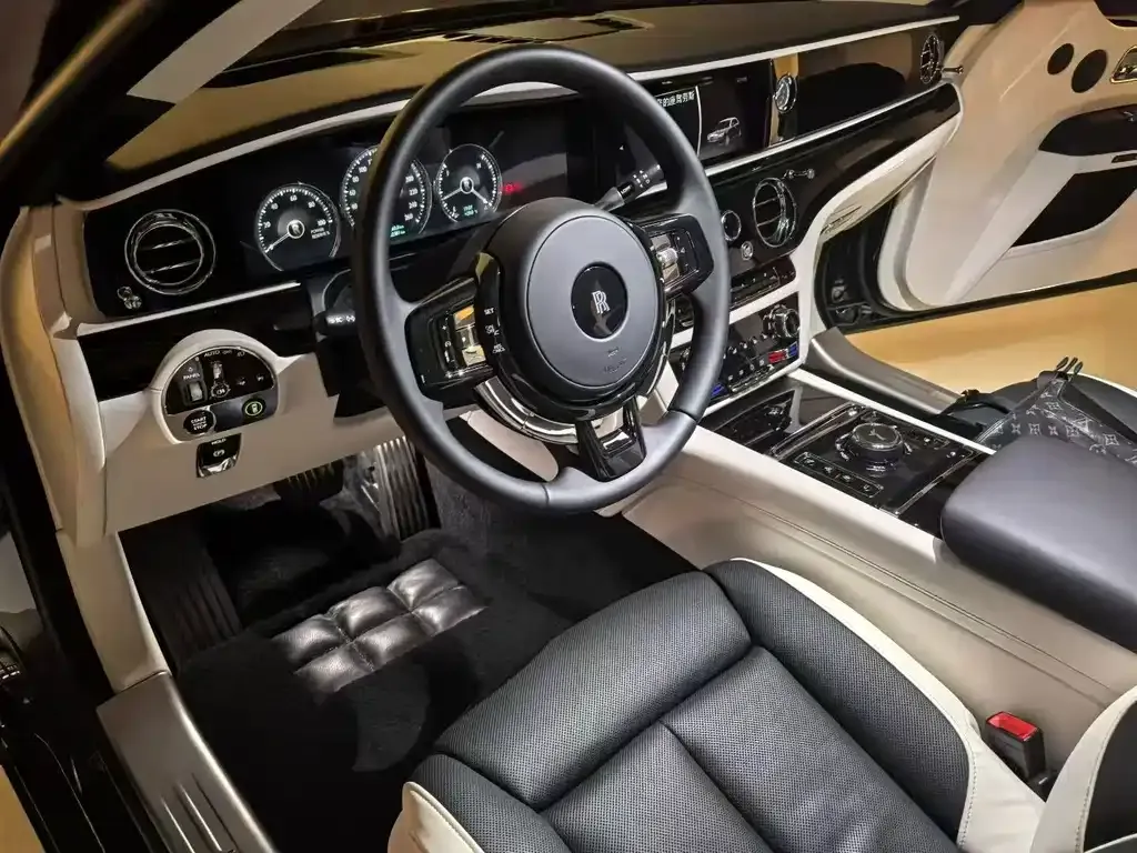 Rolls-Royce Ghost 2021 из CN, фото 5