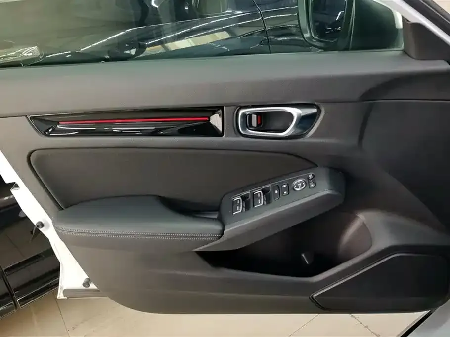 Honda Civic — фото 2