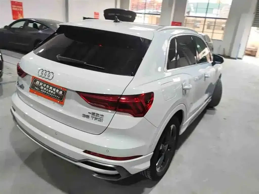 Audi Q3 2023 из CN, фото 6