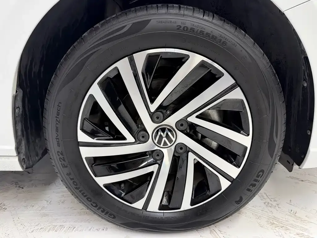 Volkswagen Lavida 2024 из CN, фото 8