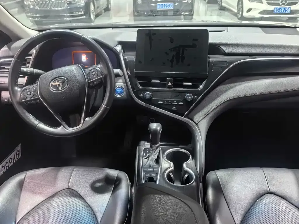 Toyota Camry 2023 из CN, фото 6