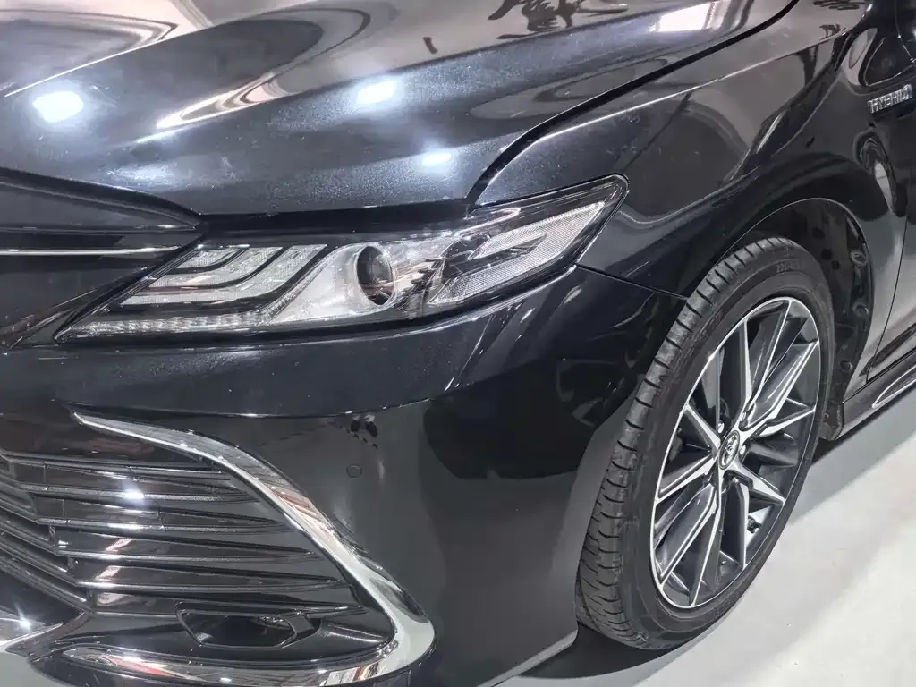 Toyota Camry 2023 из CN, фото 4