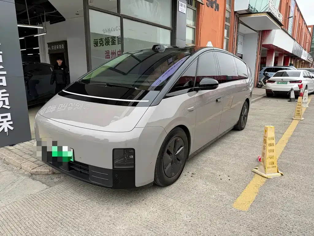 Li Auto MEGA 2024 из CN, фото 1