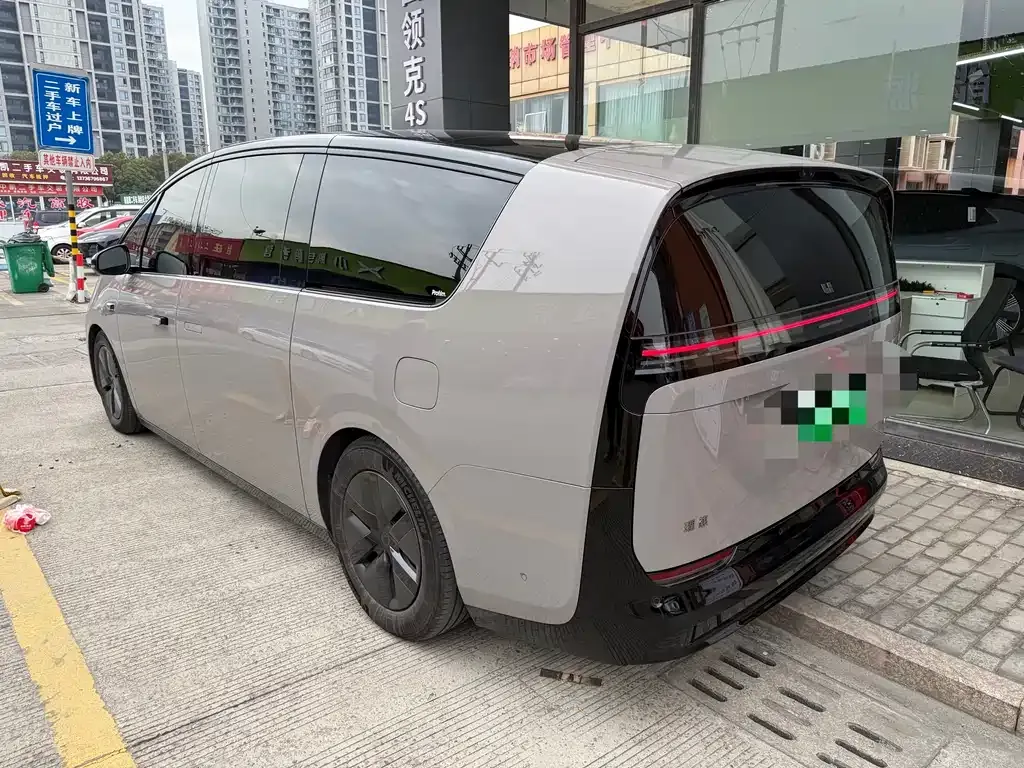 Li Auto MEGA 2024 из CN, фото 9