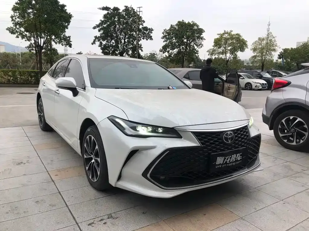 Toyota Avalon 2024 из CN, фото 7