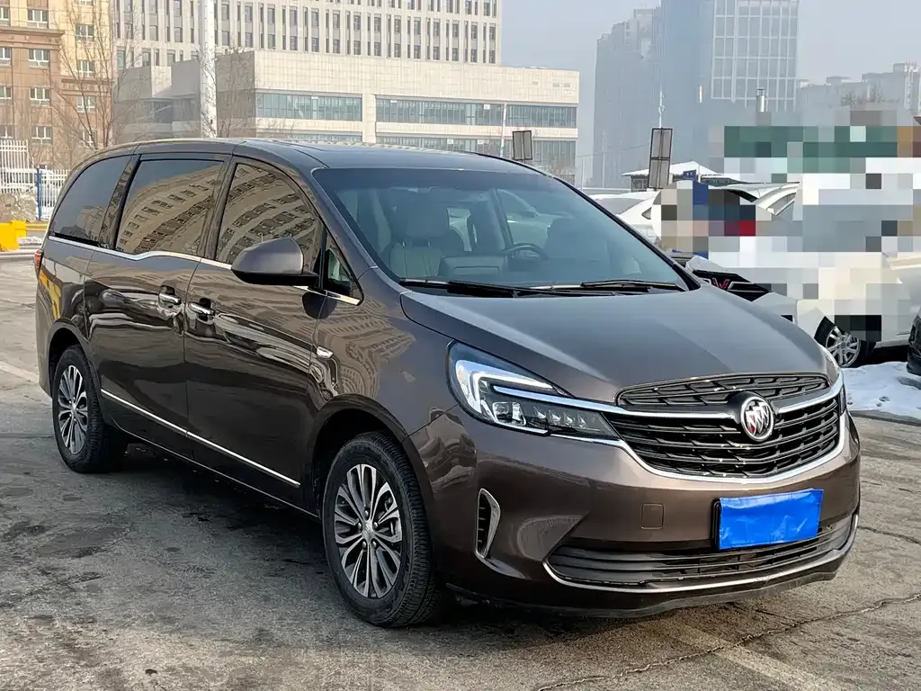 Buick GL8 2023 из CN, фото 9