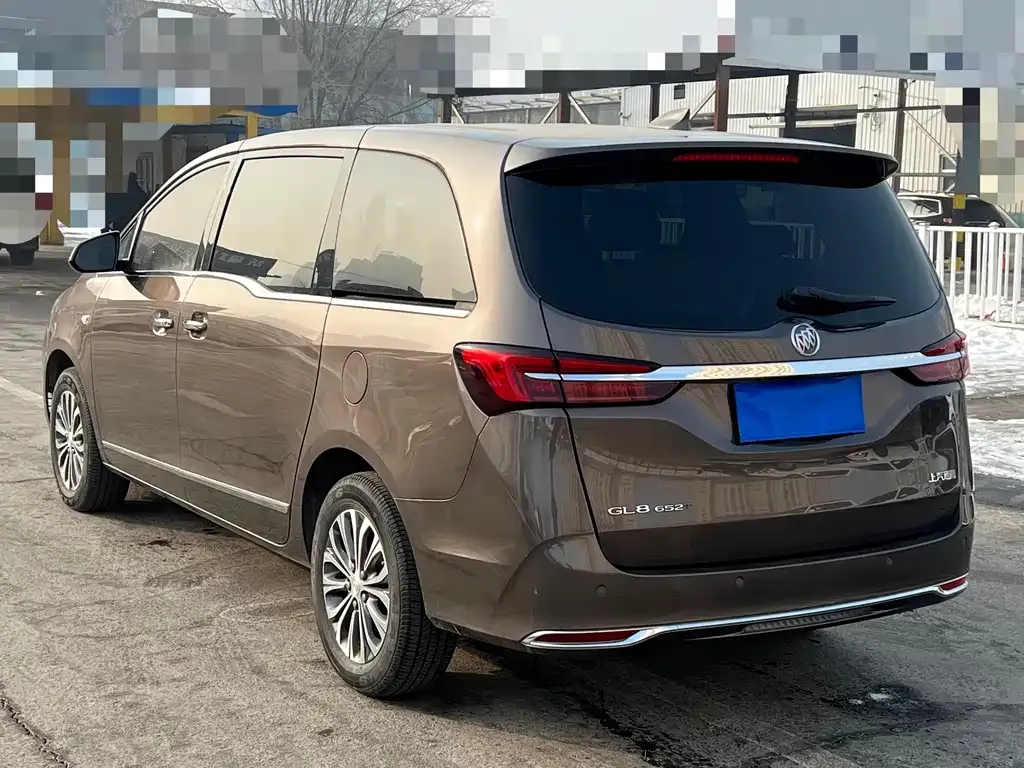 Buick GL8 2023 из CN, фото 8