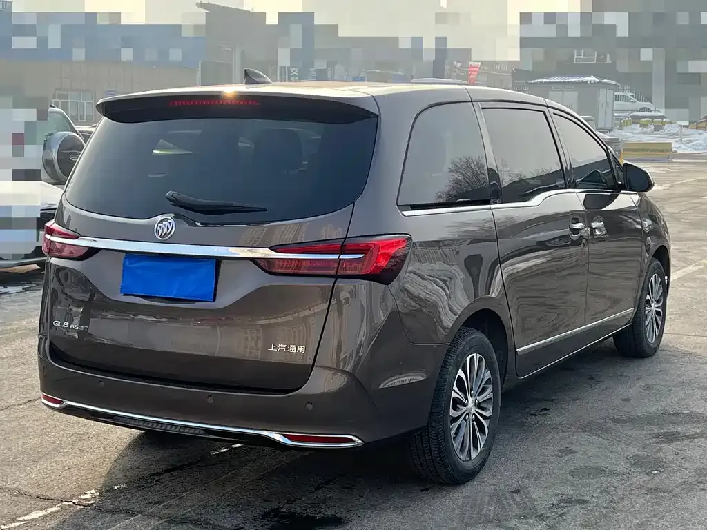Buick GL8 2023 из CN, фото 7