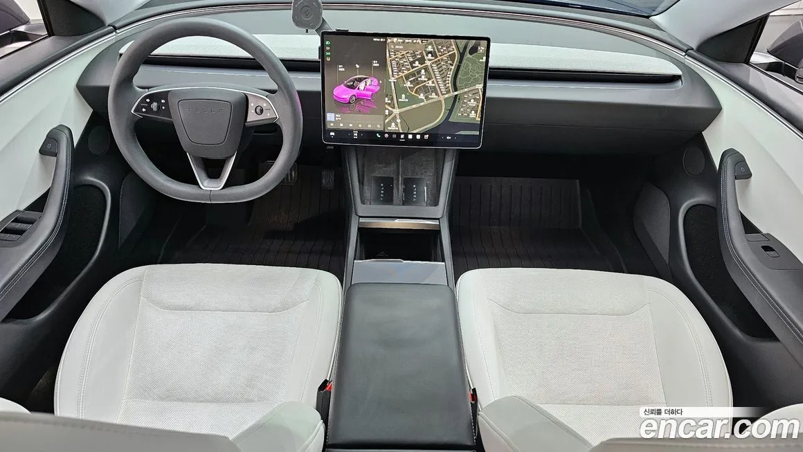 Tesla Model 3 — фото 10