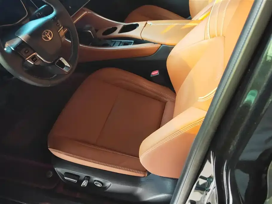 Toyota Avalon 2025 из CN, фото 2