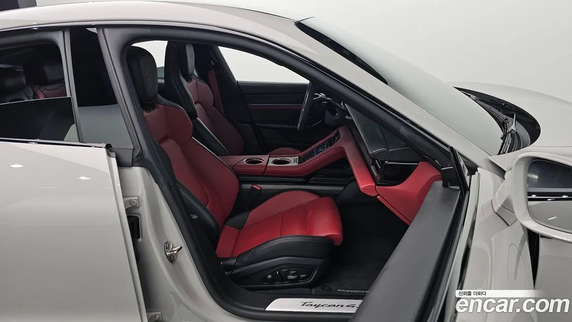 Porsche Taycan 2025 из KR, фото 8