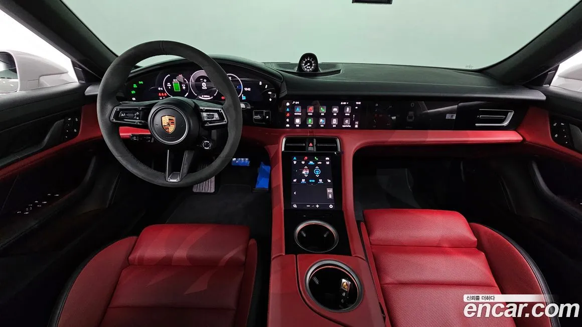 Porsche Taycan 2025 из KR, фото 10