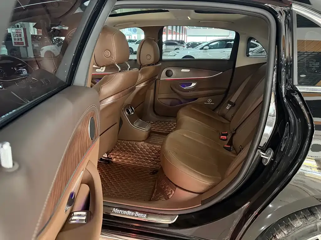 Mercedes-Benz E-Class 2021 из CN, фото 9