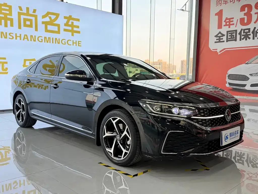 Volkswagen Passat 2023 из CN, фото 9