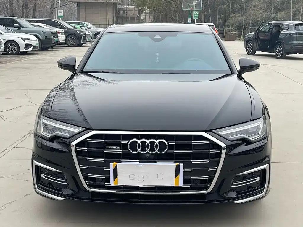 Audi A6L 2023 из CN, фото 4
