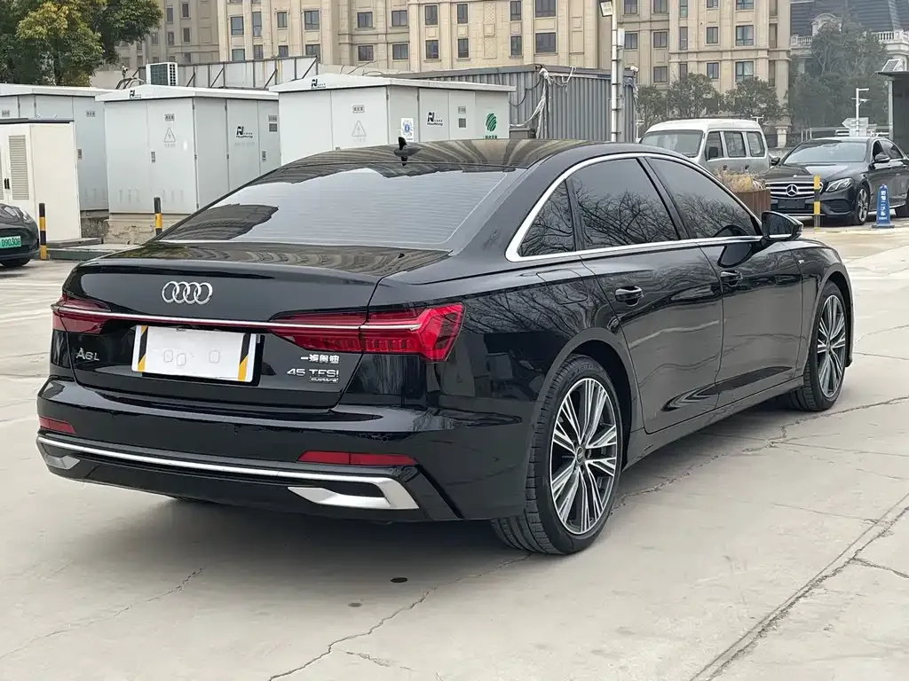 Audi A6L 2023 из CN, фото 9